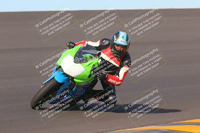 media/Sep-11-2022-SoCal Trackdays (Sun) [[81b7e951af]]/Bowl (820am)/